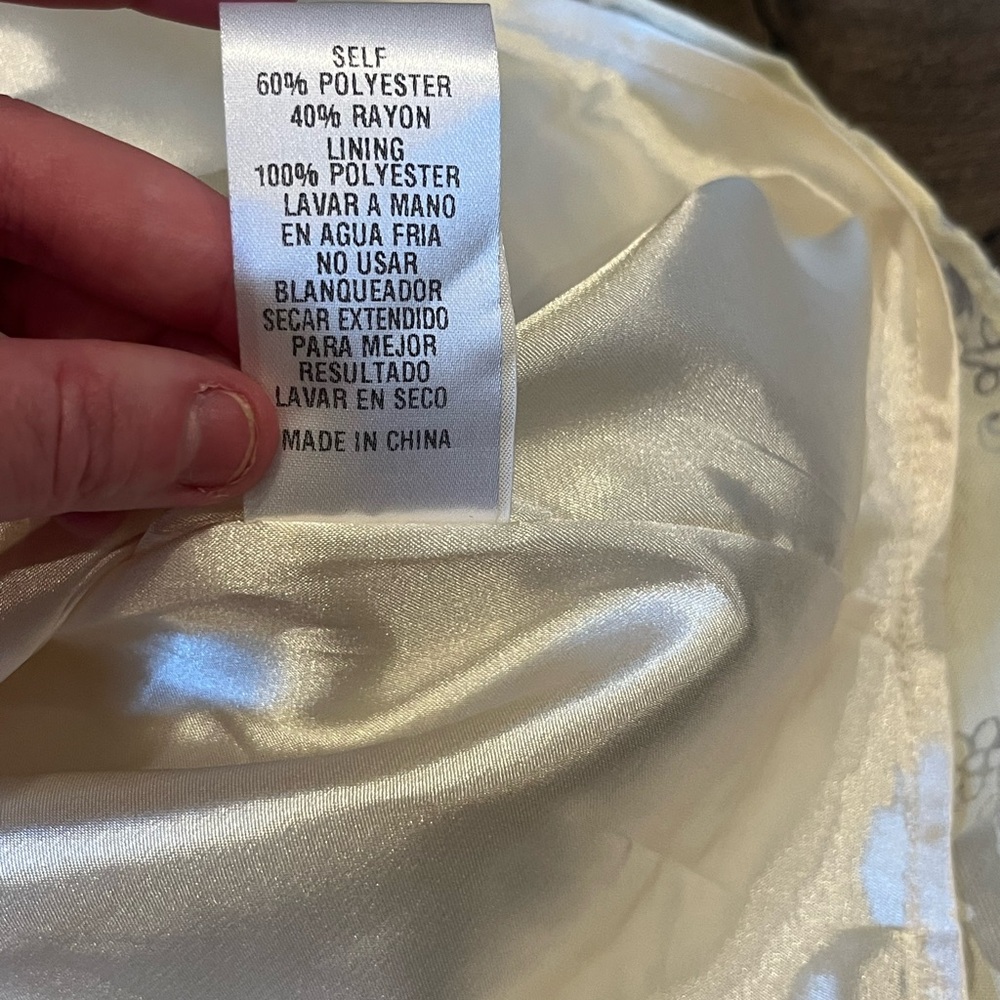 Storia Textured Baby Doll Mini Dress - Picture 10 of 17